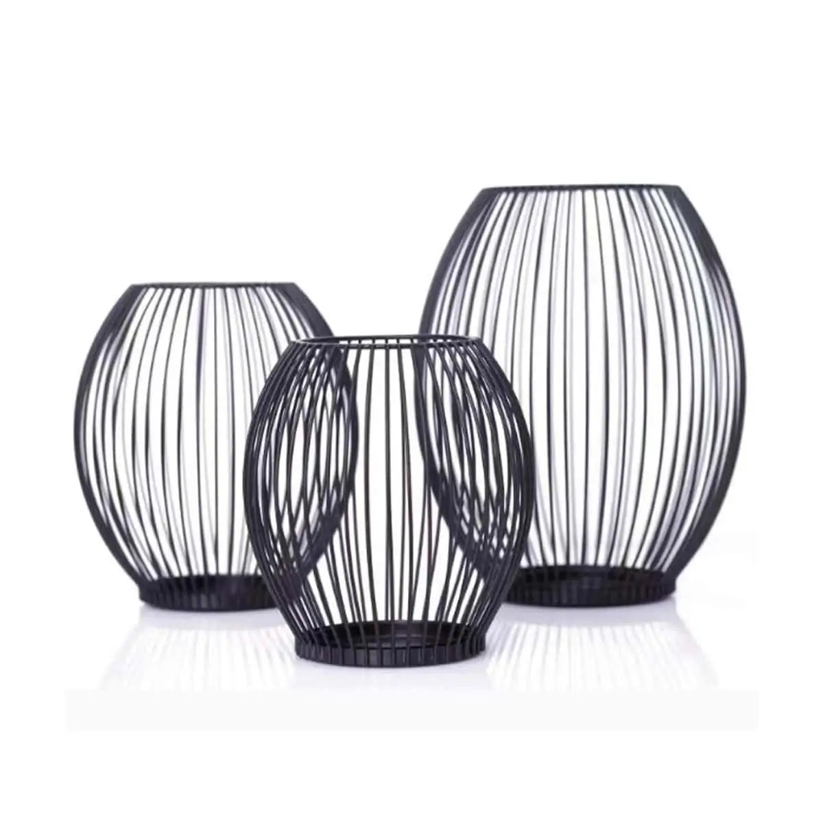 Modern wireframe candle lanterns, black minimalist candle holder set for cozy ambiance in homes, cafes, and restaurants.