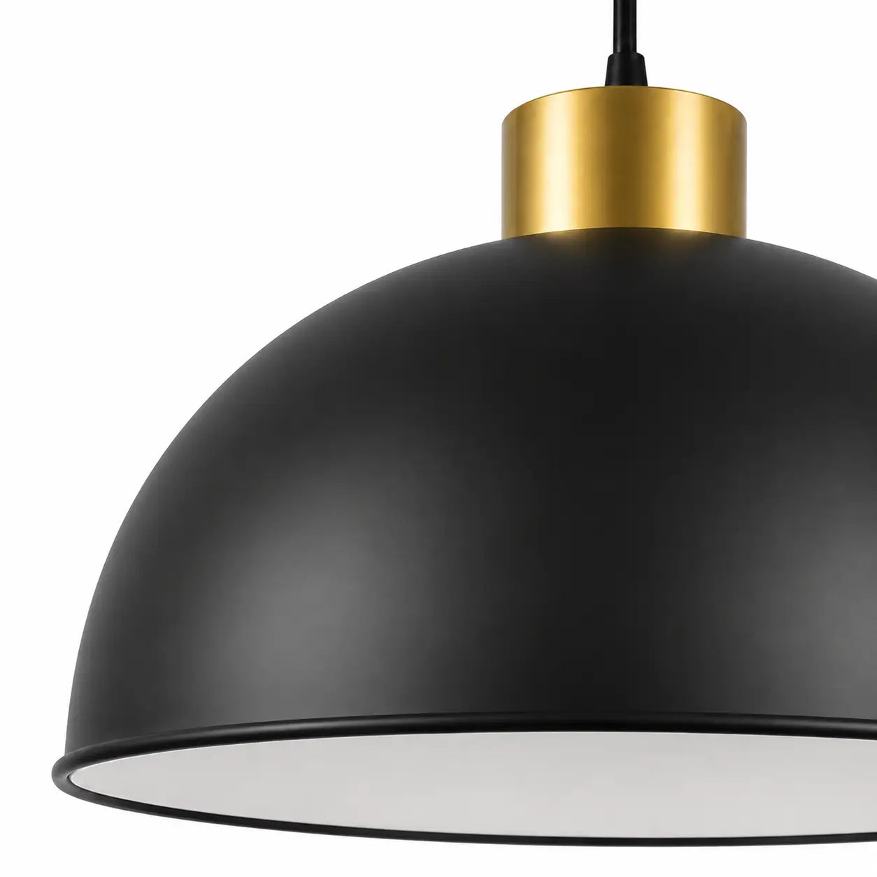 Close-up of the 40 cm matte black dome shade and warm gold-tone metal accent at the cord connection.